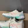 ASICS runners Image 3