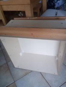 Kitchen cabinet