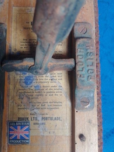 1920 Vintage Antique British "Ronuk" Heavyweight Floor Polishing Brush