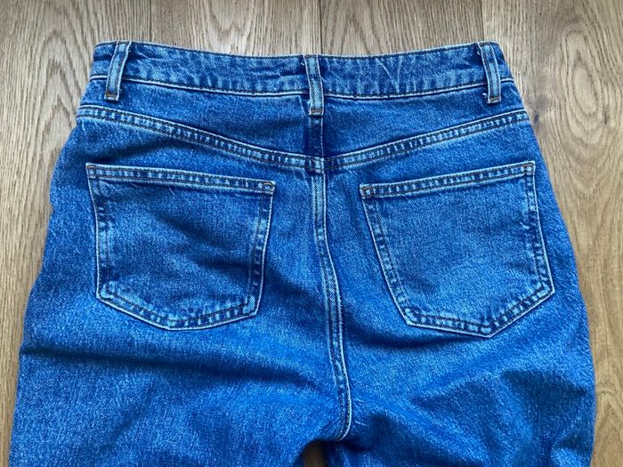 Jeans size uk 6