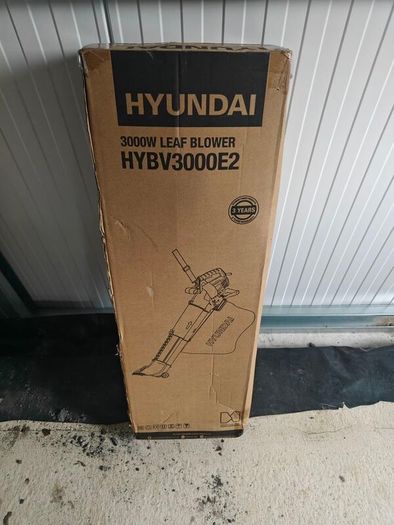 Hyundai Leaf Blower and Vacuum