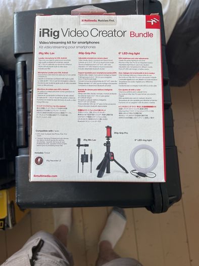 Ring light podcast - IRig Video Creator bundle