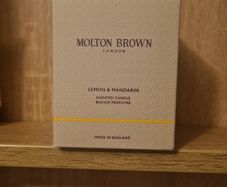 Molton Brown Lemon & Mandarin Scented Candle