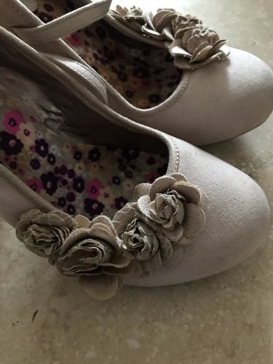 Rubyshoo ladies shoes size 7