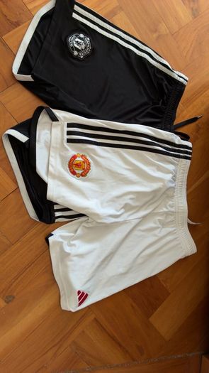 Man Utd shorts