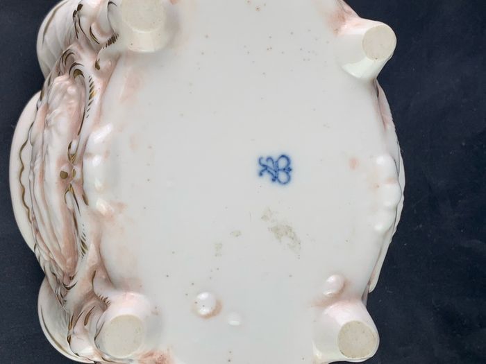 Vintage porcelain bowl with Cherubs
