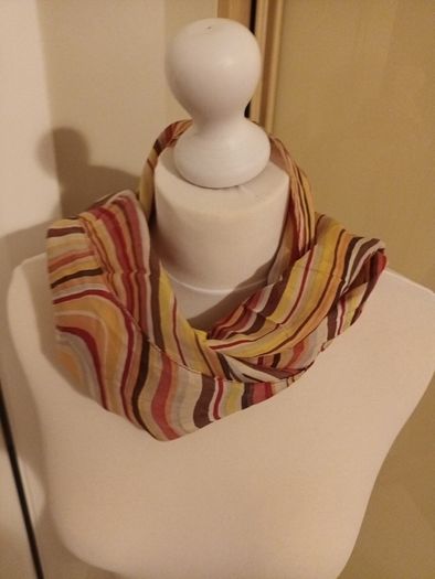 Autumnal scarf