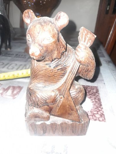 Beautiful Old Carved Bear
