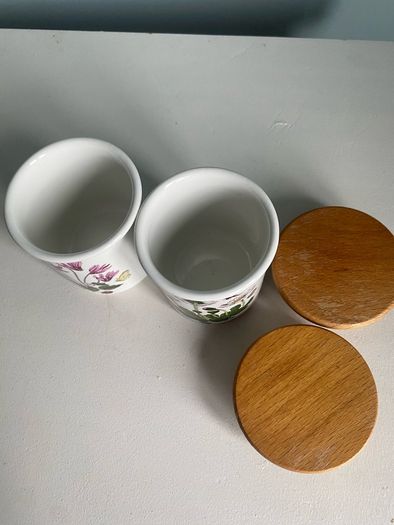 Portmeiroon botonical spice   jars with wooden lids