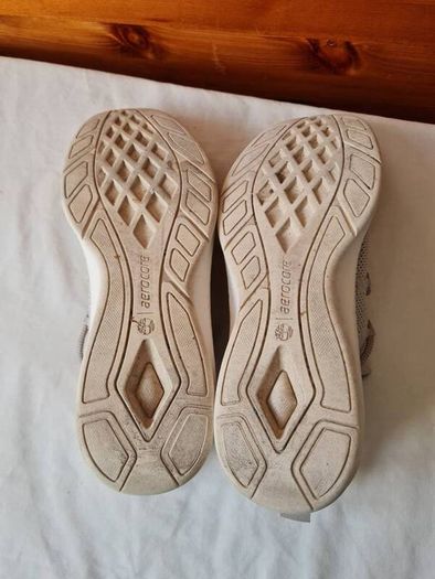 Timberland flyroam go Oxford knit Size 7 eu 40 beige in excellent condition