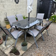 garden table