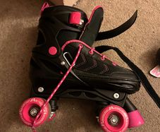 Roller Skates Pink and Black