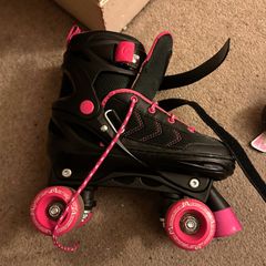 Roller Skates Pink and Black