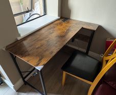 Desk / Computer Desk