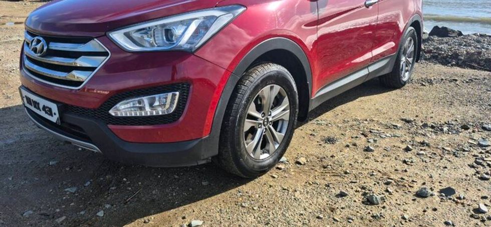 Hyundai santa fe  (fresh 2yr nct )