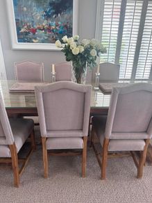 Kitchen Table & Chairs