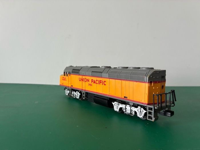 Life-Like Union Pacific 3901 OO Gauge