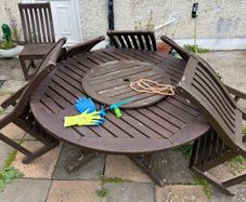 garden table and chair