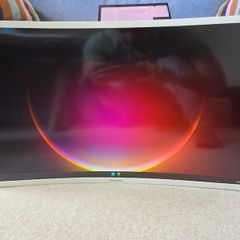 Samsung C32F391FWU 32in Curved Full HD Monitor - Works - No Stand