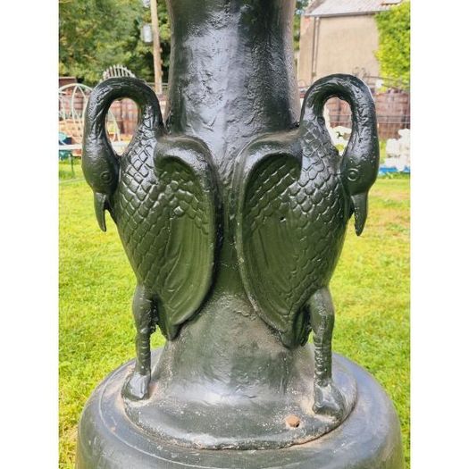 Bird Fountain D1162