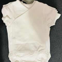 Cotton Baby Vests 0-3 and 2-4 months
