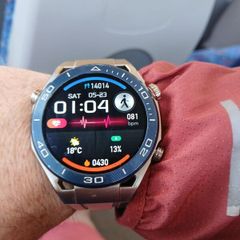 Hoco Y16 smart watch Has no charger but works perfect..collection only
