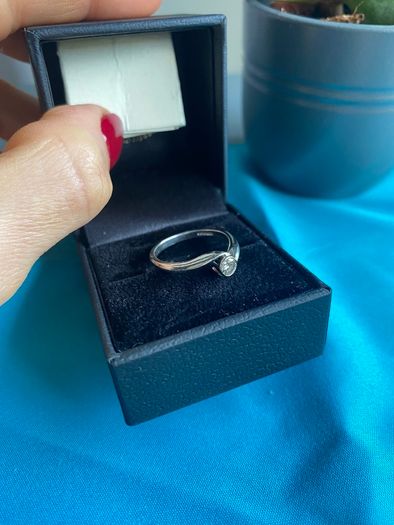 White Gold Diamond Single Stone Ring