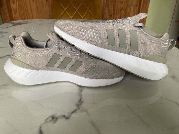 adidas swift run 22 shows uk size 5