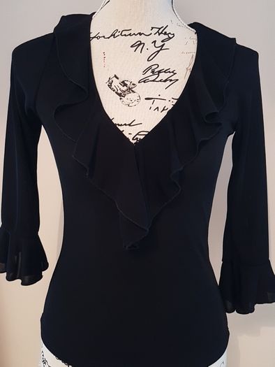Size 8 Black Top