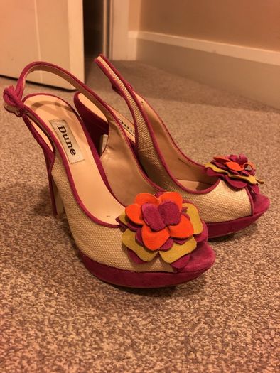 Dune unique pink heels