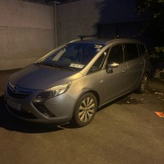 opel zafira
