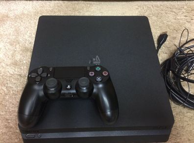 play station 4 slim one TB hard drive