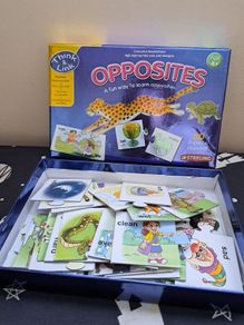 Opposites 2 pieces puzzles