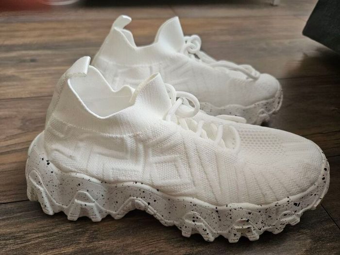 White ladies trainers