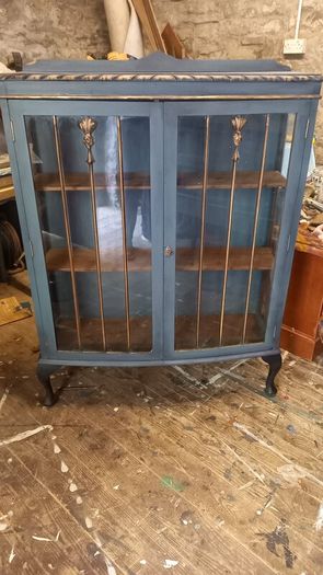 Victorian glass cabinet