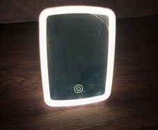 Compact LED Makeup Mirror with Touch Sensing, Featuring Three Lighting Options