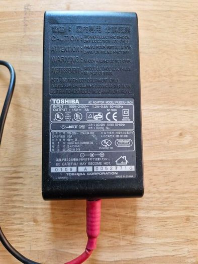 Toshiba AC Adapter