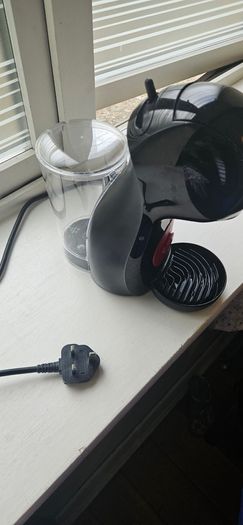 Nescafe Dolce Gusto coffe machine