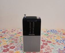 phillips pocket radio