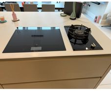 Siemens iQ700 60cm Induction Hob and iQ700 Gas Domino 30cm Ceramic Hob