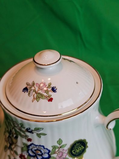 Royal Tara Fine Bone China Teapot  Harmony Pattern (Galway, Ireland)