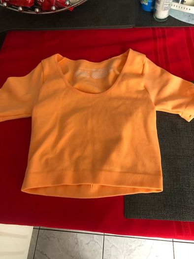 Girls top size XS
