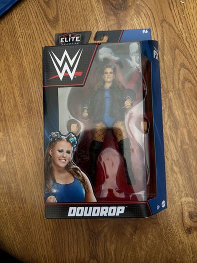 WWE Piper Niven/ Doudrop
