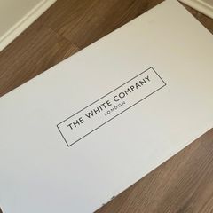 The White Company Mirrored Serving Board