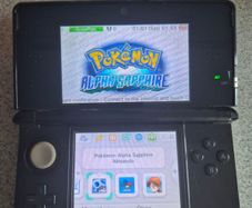 Nintendo 3DS Cosmos Black - Dragon Quest 8, Pokemon Alpha Saphire etc..