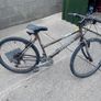 Ladies and gents bicycles Image 6