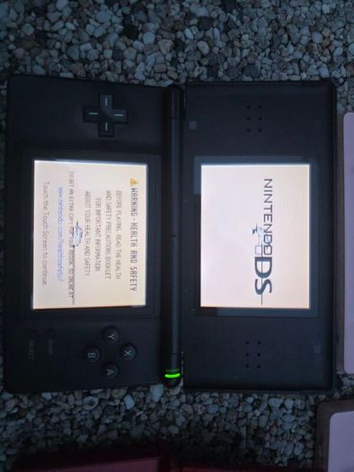 5 x Nintendo DS Lite/DSi Consoles (Free Post)