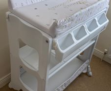 Changing table