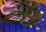 Girls trainers