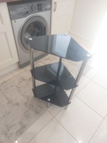glass corner unit